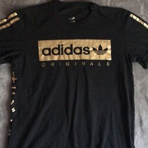 Adidas t-shirt